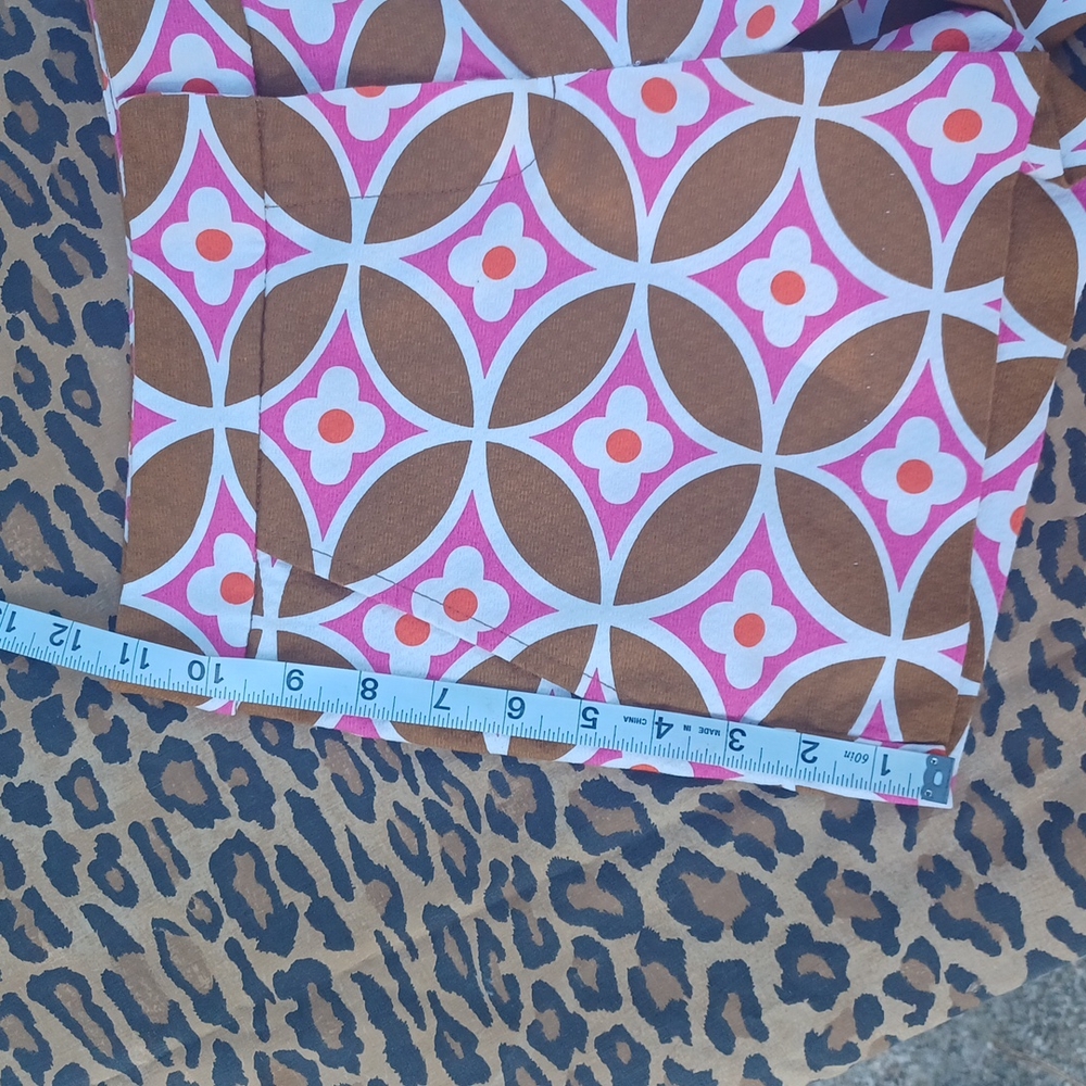 Trina Turk Brown and Pink Geometric Print Women's Shorts - Picture 7 of 10
